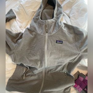 Women’s patagonia jacket with hood